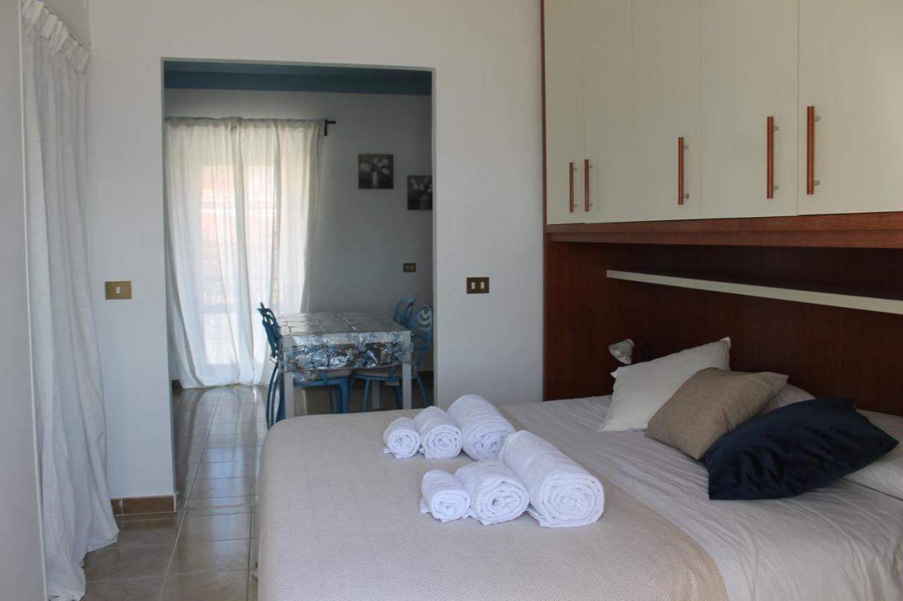 Iride Sul Lago 1 Via Principessa Jolanda 10-Piazza Del Molo Ангвиллара-Сабация Экстерьер фото
