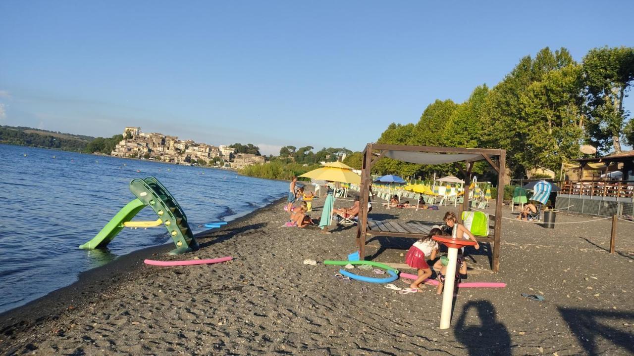 Iride Sul Lago 1 Via Principessa Jolanda 10-Piazza Del Molo Ангвиллара-Сабация Экстерьер фото